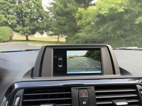 Used 2020 BMW 230i Convertible RWD image 32