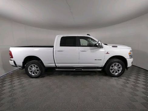 Used 2023 RAM 2500 Laramie AWD/4WD image 11