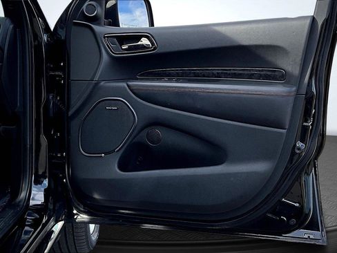 Used 2023 Dodge Durango R/T image 24