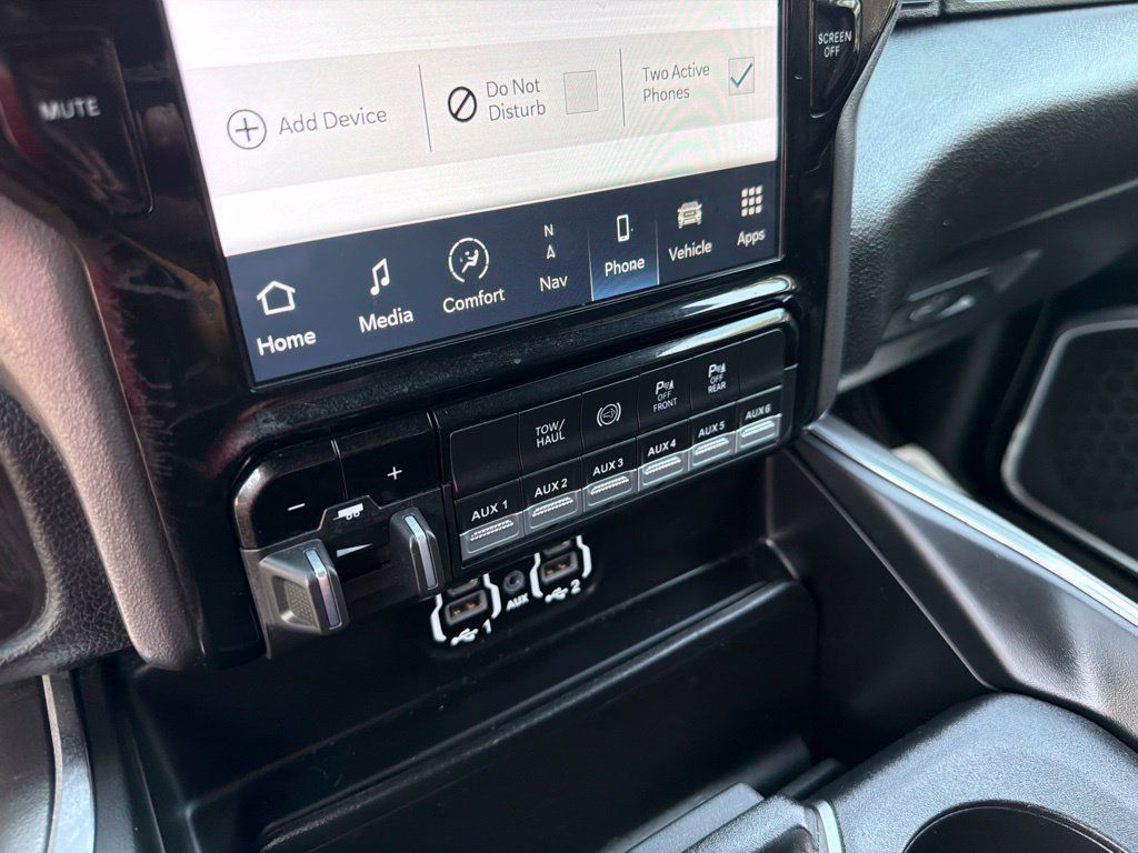 Used 2022 RAM 3500 Laramie w/ Night Edition AWD/4WD image 34