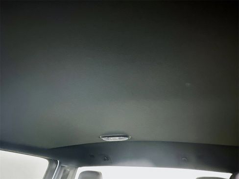 Used 2024 RAM 2500 Tradesman w/ Chrome Appearance Group image 21