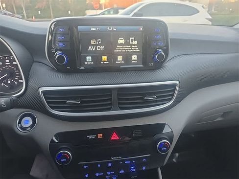 Used 2020 Hyundai Tucson SEL image 19
