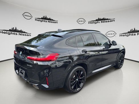 Used 2023 BMW X4 xDrive30i w/ Premium Essential Package AWD/4WD image 7