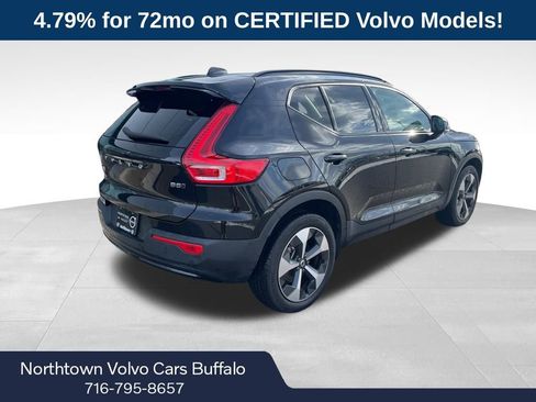 Certified 2023 Volvo XC40 B5 Plus w/ Protection Package Premier image 9