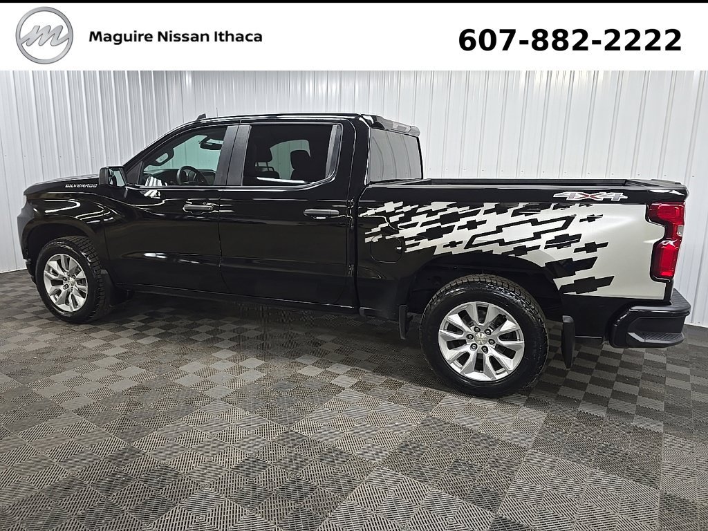 Used 2019 Chevrolet Silverado 1500 Custom w/ Custom Value Package AWD/4WD image 5