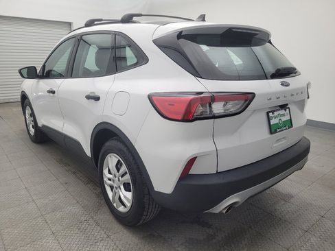 Used 2021 Ford Escape S image 5