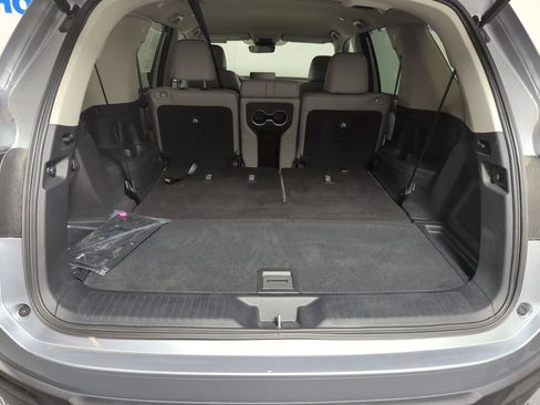 Certified 2025 Honda Pilot EX-L image 19