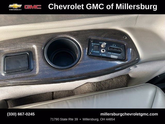 Used 2004 GMC Savana 1500 w/ Preferred Equipment Group RWD image 37