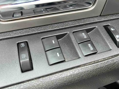 Used 2014 Ford F150 FX4 w/ Equipment Group 402A Luxury image 23