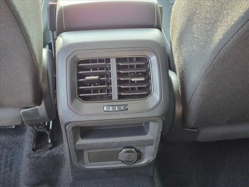 Used 2023 Volkswagen Tiguan S FWD image 17