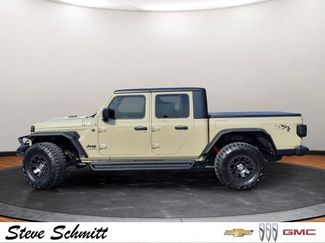 Used 2022 Jeep Gladiator Sport AWD/4WD video 2