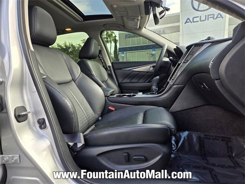 Used 2019 INFINITI Q50 Signature Edition image 17