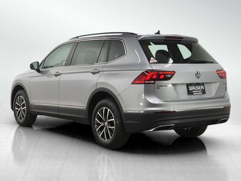 Used 2020 Volkswagen Tiguan SE image 4