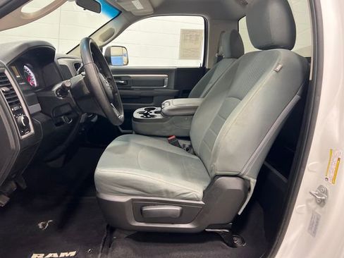 Used 2016 RAM 1500 Tradesman w/ Power & Remote Entry Group image 9