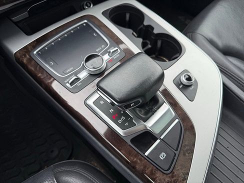 Used 2019 Audi Q7 2.0T Premium Plus w/ Premium Plus Package image 17