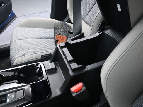 New 2026 Subaru Forester Premium AWD/4WD image 37