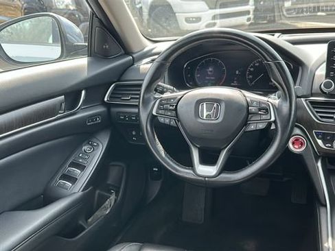 Used 2022 Honda Accord Touring image 22