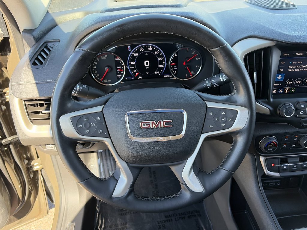 Used 2023 GMC Terrain Denali AWD/4WD image 16