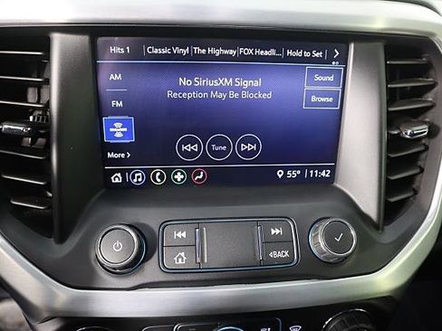 Used 2020 GMC Acadia SLE image 29