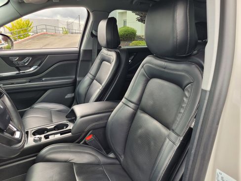 Certified 2022 Lincoln Corsair Grand Touring w/ Elements Technology Bundle image 21