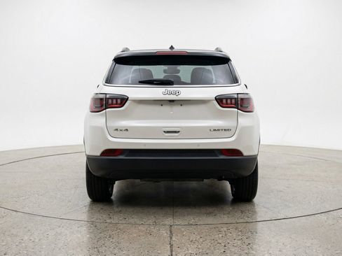 Used 2025 Jeep Compass Limited AWD/4WD image 7