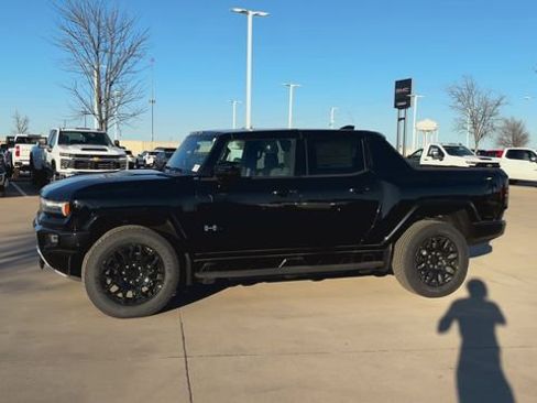 New 2025 GMC Hummer EV 2X image 4