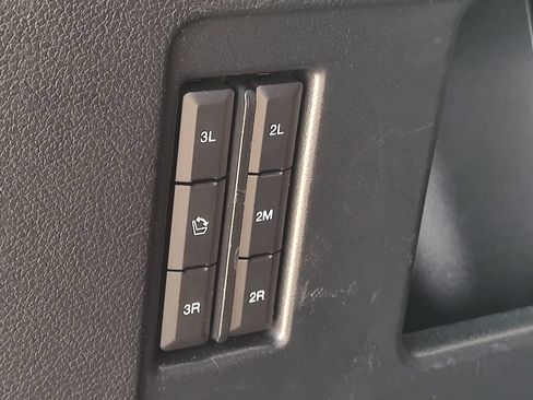 Used 2020 Ford Expedition Limited RWD image 11