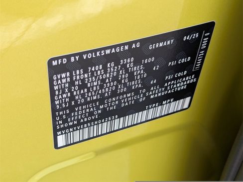 New 2025 Volkswagen ID. Buzz Pro S Plus image 44