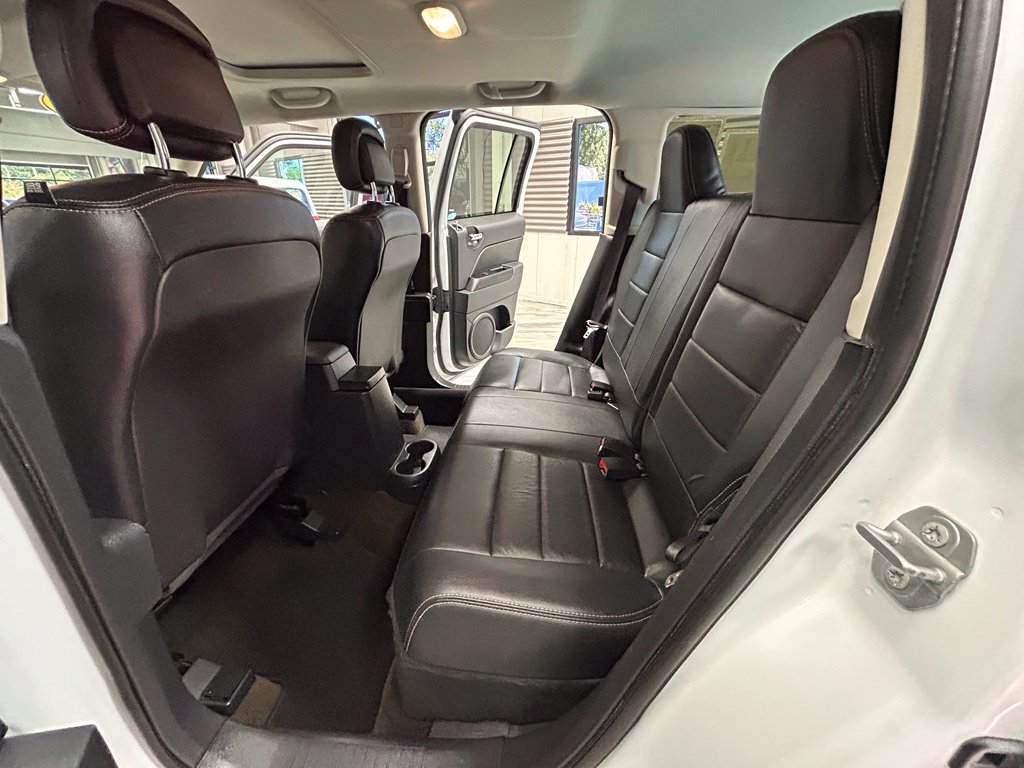 Used 2017 Jeep Patriot High Altitude AWD/4WD image 53