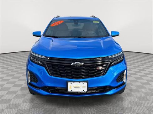 Used 2024 Chevrolet Equinox RS image 2