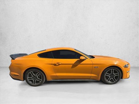 Used 2018 Ford Mustang GT RWD image 6