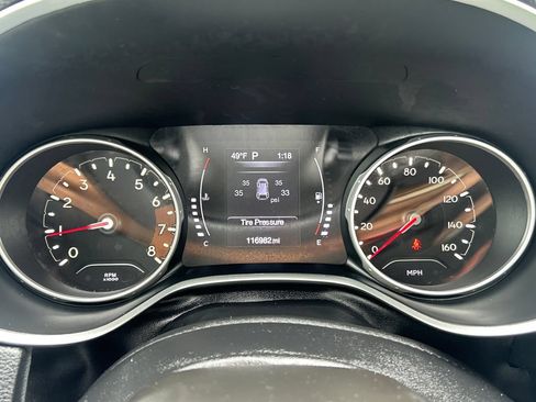 Used 2020 Jeep Compass Latitude w/ Cold Weather Group AWD/4WD image 25