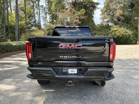 Used 2021 GMC Sierra 2500 Denali w/ Denali Ultimate Package AWD/4WD image 8