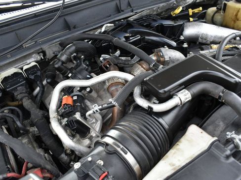 Used 2016 Ford F350 Lariat w/ Lariat Interior Package AWD/4WD image 48