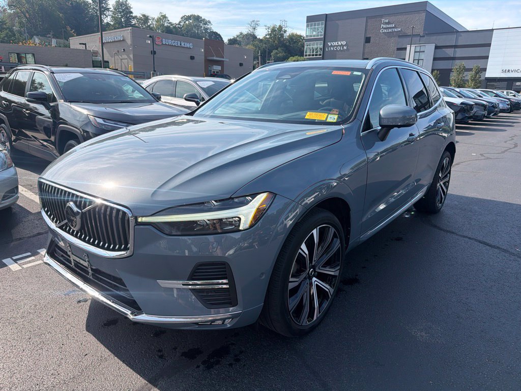 Used 2023 Volvo XC60 B6 Ultimate AWD/4WD image 1