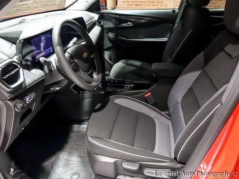 New 2026 Chevrolet TrailBlazer LT w/ Driver Confidence Package image 10