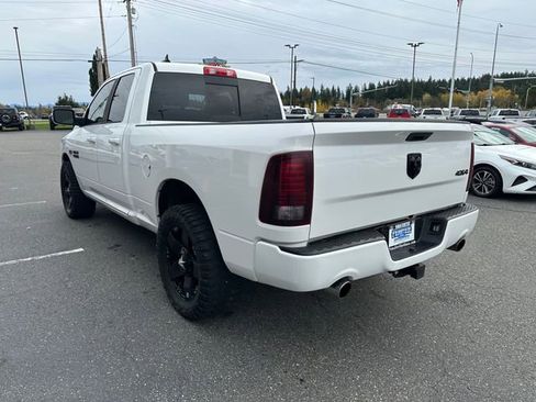 Used 2018 RAM 1500 Sport image 5