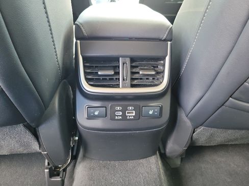 Used 2024 Subaru Outback Limited AWD/4WD image 14