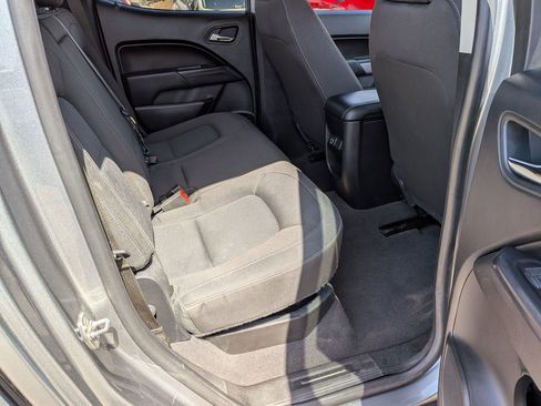 Used 2019 Chevrolet Colorado LT AWD/4WD image 31