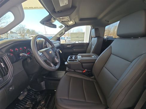 Used 2025 Chevrolet Silverado 2500 W/T w/ WT Convenience Package image 19