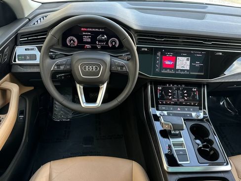 Used 2023 Audi Q8 Premium Plus AWD/4WD image 18
