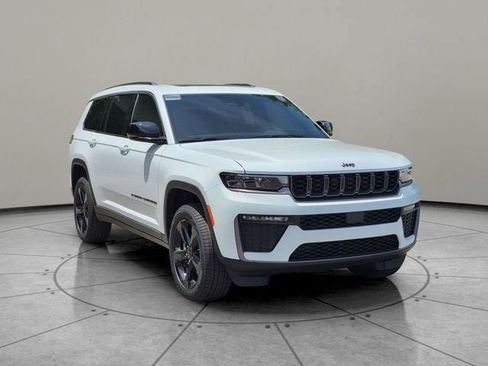 New 2026 Jeep Grand Cherokee L Limited AWD/4WD image 14