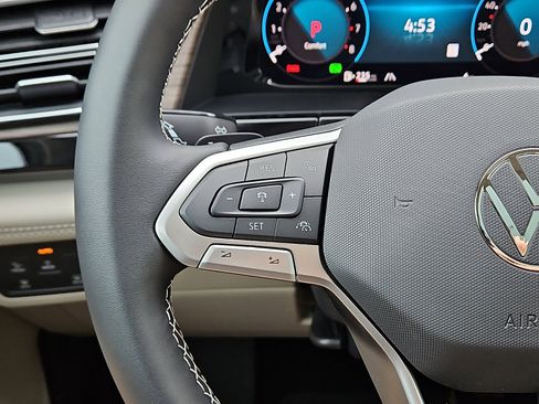 New 2026 Volkswagen Atlas SEL image 20