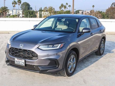 Certified 2026 Honda HR-V LX image 3