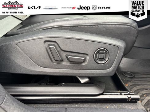 Used 2022 Audi Q3 2.0T Premium image 33