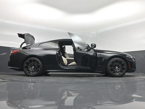 Used 2022 BMW M4 Coupe RWD image 7