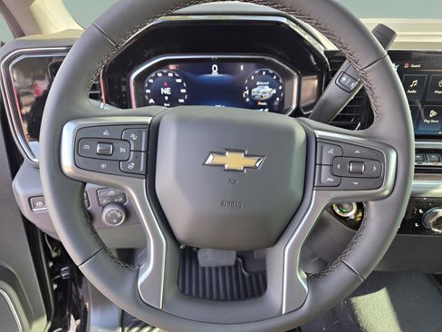 New 2026 Chevrolet Silverado 1500 LT image 9