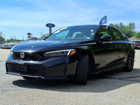 Used 2025 Honda Civic Sport image 7
