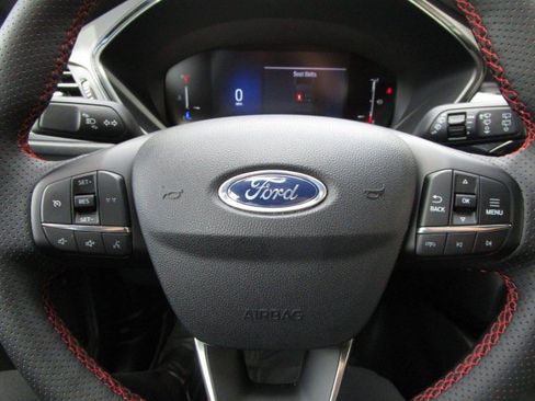 Used 2026 Ford Escape ST-Line w/ Cold Weather Package AWD/4WD image 22