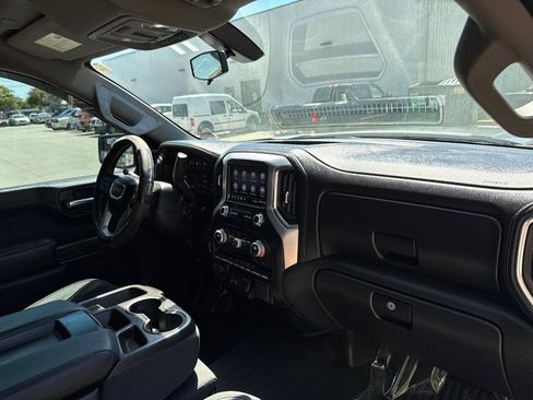 Used 2020 GMC Sierra 1500 SLE w/ SLE Value Package RWD image 18